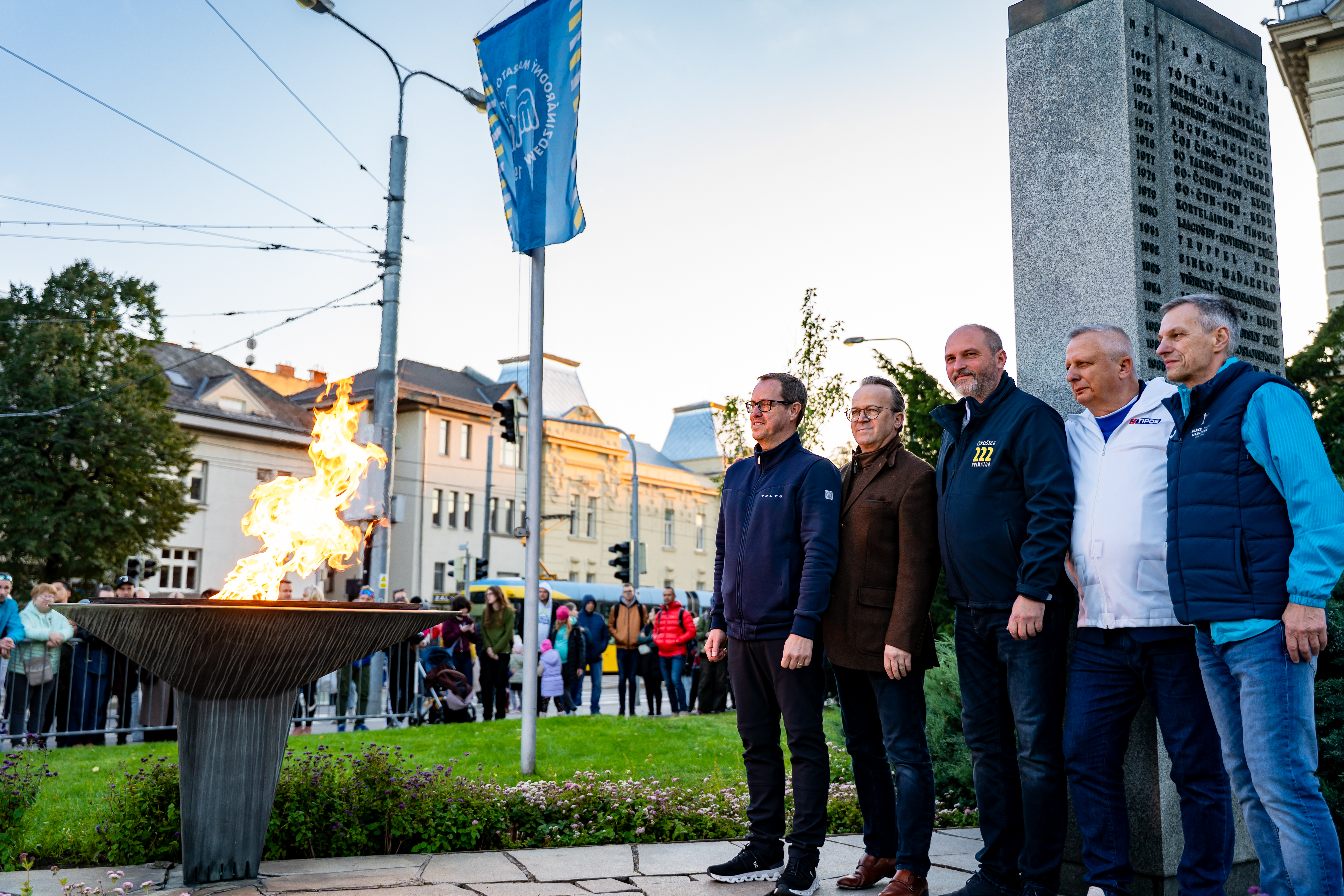 Slavnostne zapalenie Maratonskeho ohna -63